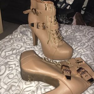 Sexy tan booties